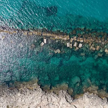 L'affaccio - Lungomare 3*